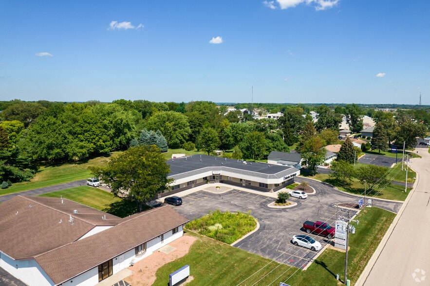 More Photos Of 4407 Milton Ave, Janesville Loft Creative Space For Sale