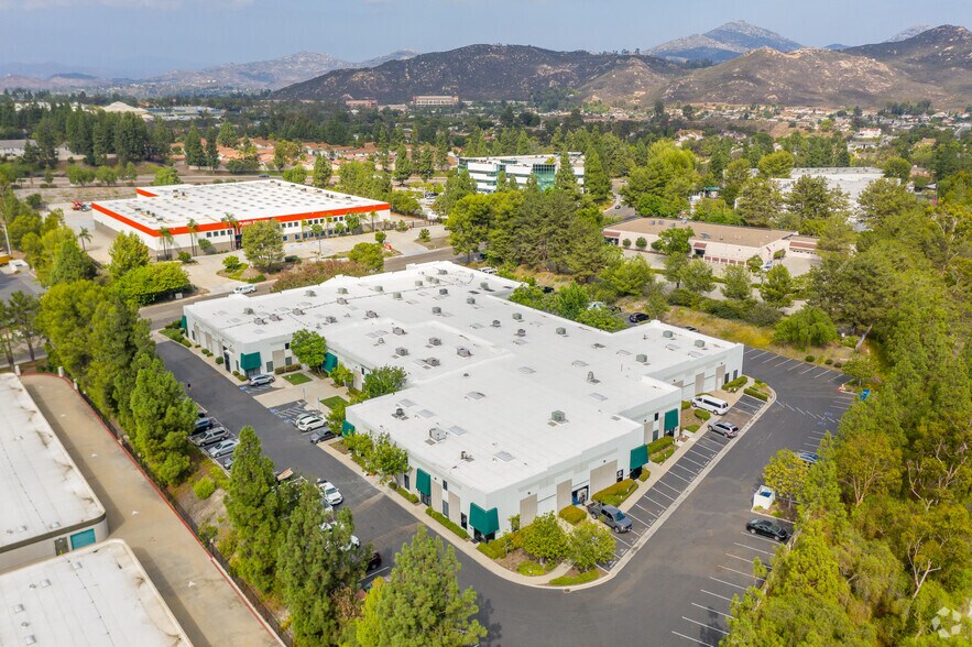 More Photos Of 12335 World Trade Dr, San Diego Research And Development For Sale