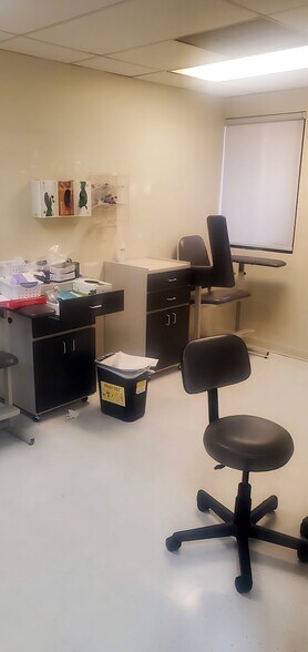 More Photos Of 2105 W Beverly Blvd, Los Angeles Medical For Sale
