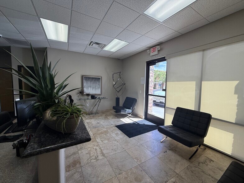 More Photos Of 2420 W Horizon Ridge Pky, Henderson Medical For Lease