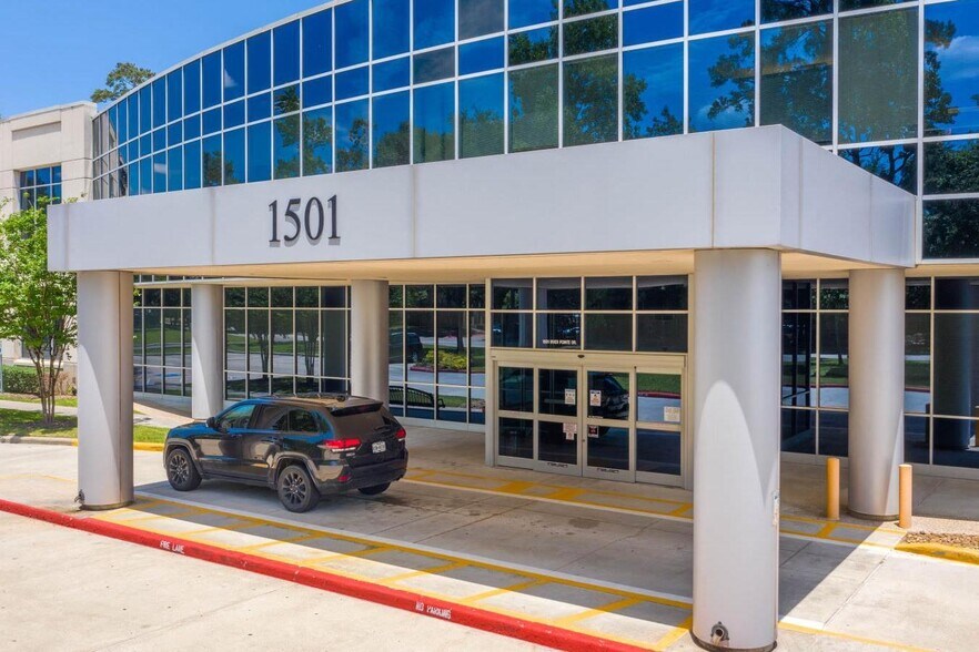 More Photos Of 1501 River Pointe Dr, Conroe Medical For Lease