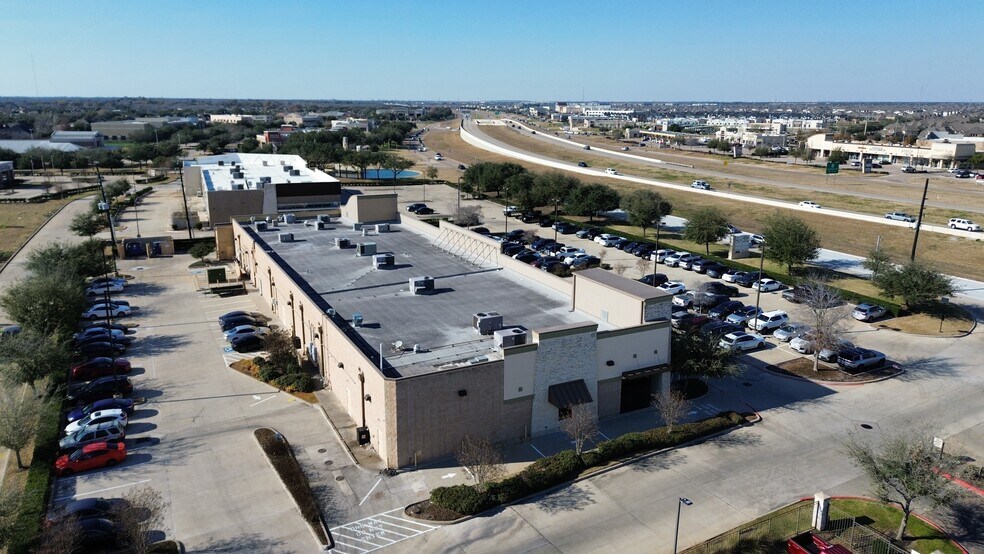 More Photos Of 7930 W Grand Pky, Richmond Storefront For Sale