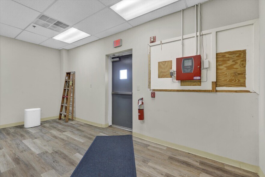 More Photos Of 5118 Innovation Way, Chambersburg Warehouse For Lease