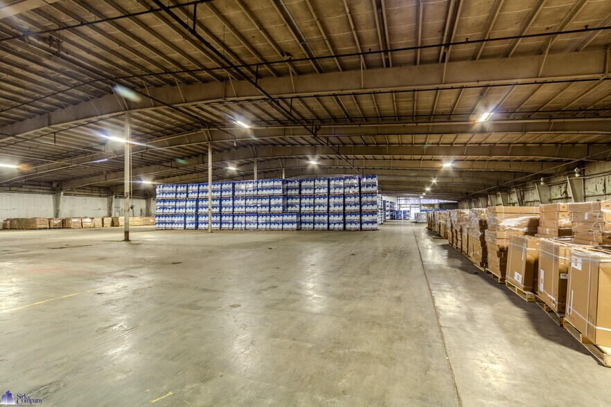 More Photos Of 7845 Carneal Rd, West Paducah Warehouse For Lease