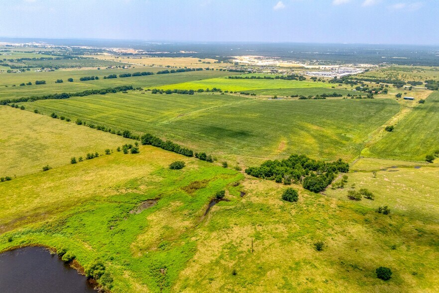 More Photos Of 1701 W FM 487, Jarrell Land For Sale