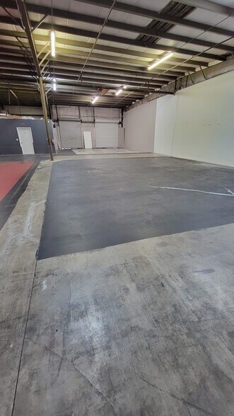 More Photos Of 10207-10235 General Dr, Orlando Warehouse For Lease
