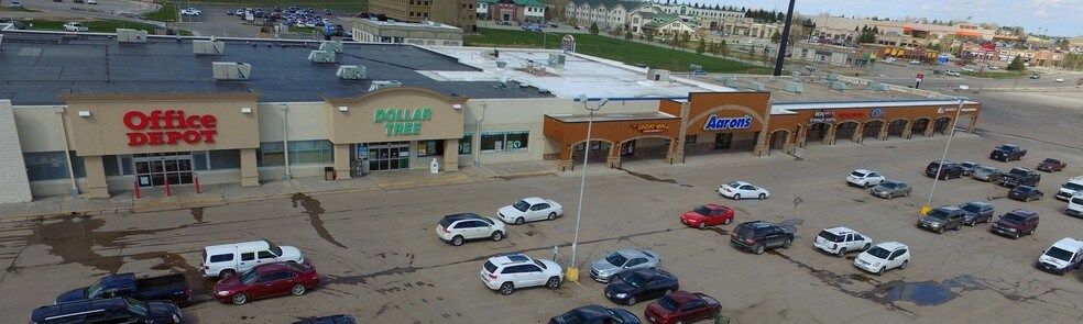 More Photos Of 2005 S Douglas Hwy, Gillette Freestanding For Lease
