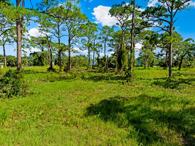More Photos Of 670 8th St, Vero Beach Land For Sale