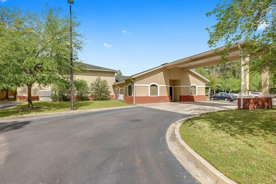 Primary Photo Of 5742 Booth Rd, Jacksonville Medical For Lease