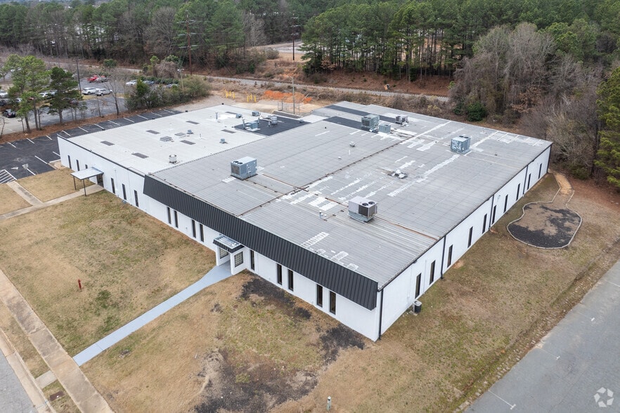 More Photos Of 3211 Bramer Dr, Raleigh Showroom For Sale