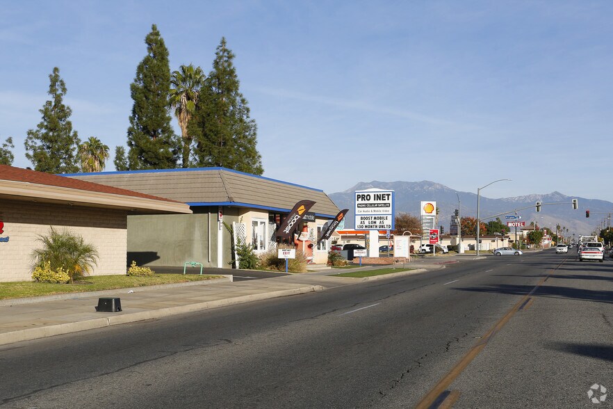 More Photos Of 1760 W Florida Ave, Hemet Freestanding For Lease