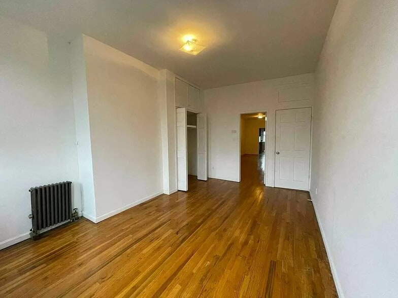 More Photos Of 144 23rd St, Brooklyn Apartments For Sale