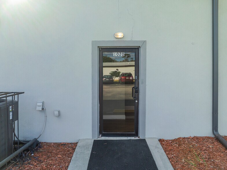 More Photos Of 440 Plumosa Ave, Casselberry Warehouse For Lease