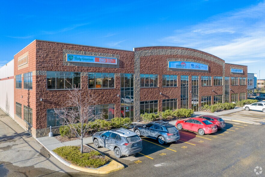 More Photos Of 11505 35th St SE, Calgary Office For Lease