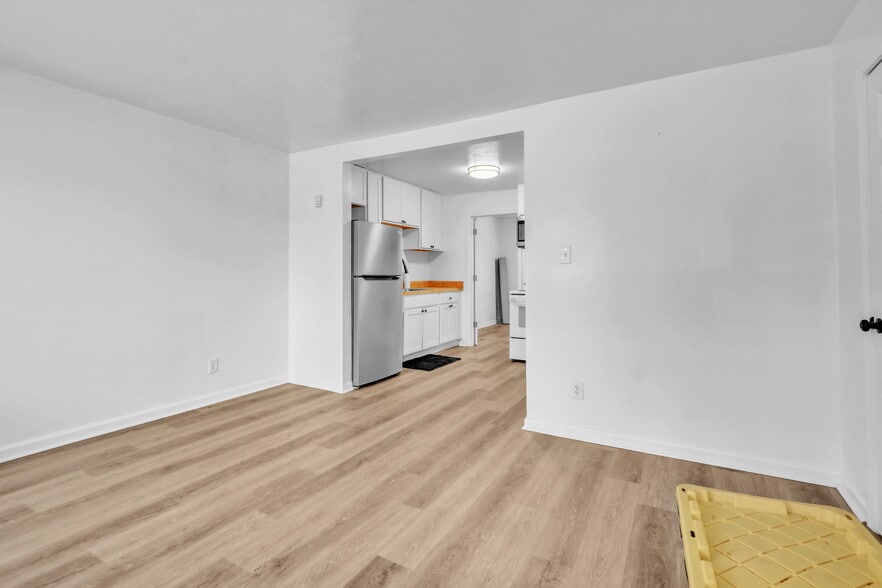 More Photos Of 412 Watauga Dr, Knoxville Apartments For Sale