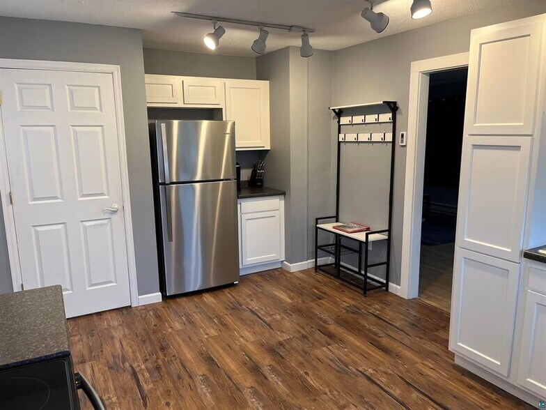 More Photos Of 4776 Hermantown Rd, Hermantown Freestanding For Sale