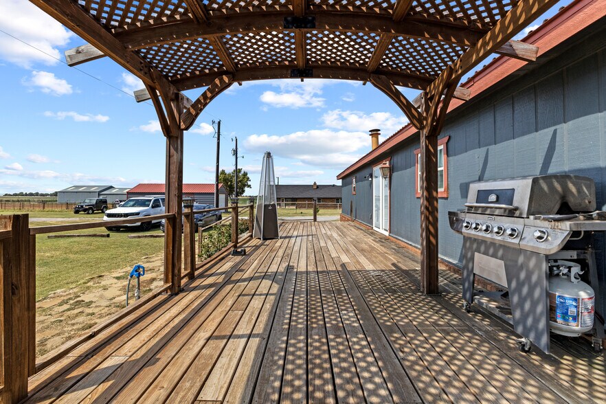 More Photos Of 20500 N 2810 Rd, Kingfisher Lodge Meeting Hall For Sale