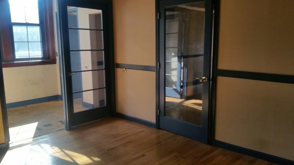 More Photos Of 31 S Main St, Concord General Retail For Sale