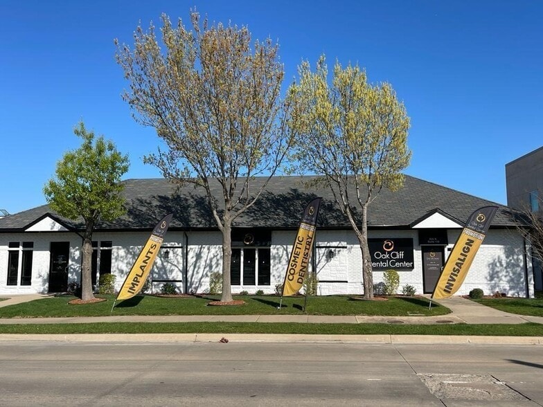 Primary Photo Of 820 N Zang Blvd, Dallas Medical For Sale