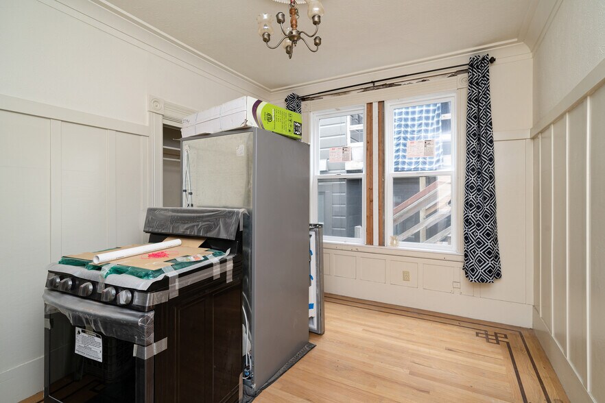 More Photos Of 253 5th Ave, San Francisco Apartments For Sale