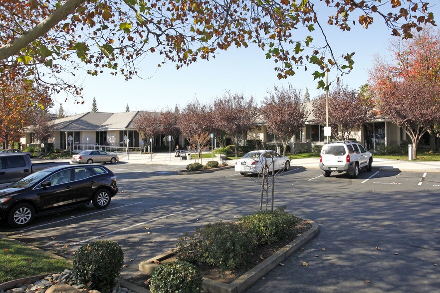 More Photos Of 6000 Fairway Dr, Rocklin Medical For Sale