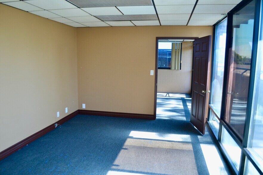 More Photos Of 9233 Charles Smith Ave, Rancho Cucamonga Flex For Sale