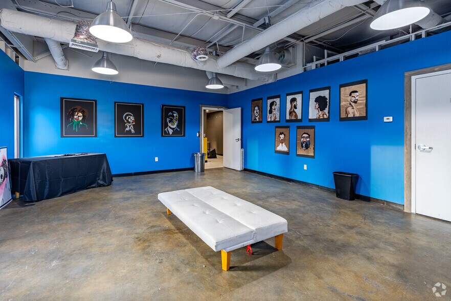 More Photos Of 351 Marietta St NW, Atlanta Service For Sale