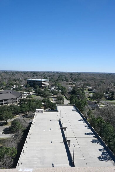 More Photos Of 4171 Essen Ln, Baton Rouge Office For Lease