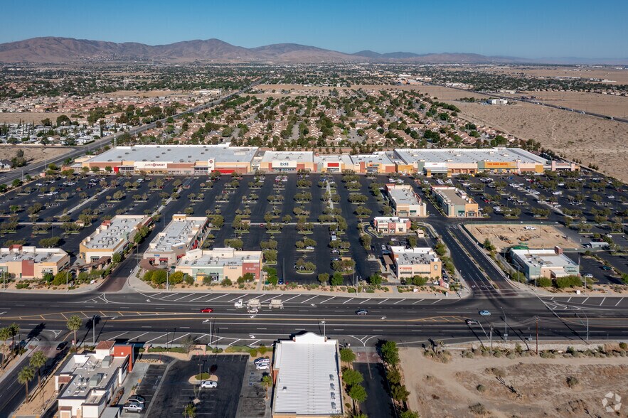 More Photos Of 38107-38215 47th St E, Palmdale Storefront For Lease