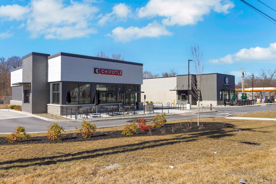 More Photos Of 106 Northside Dr, Bennington Restaurant For Sale