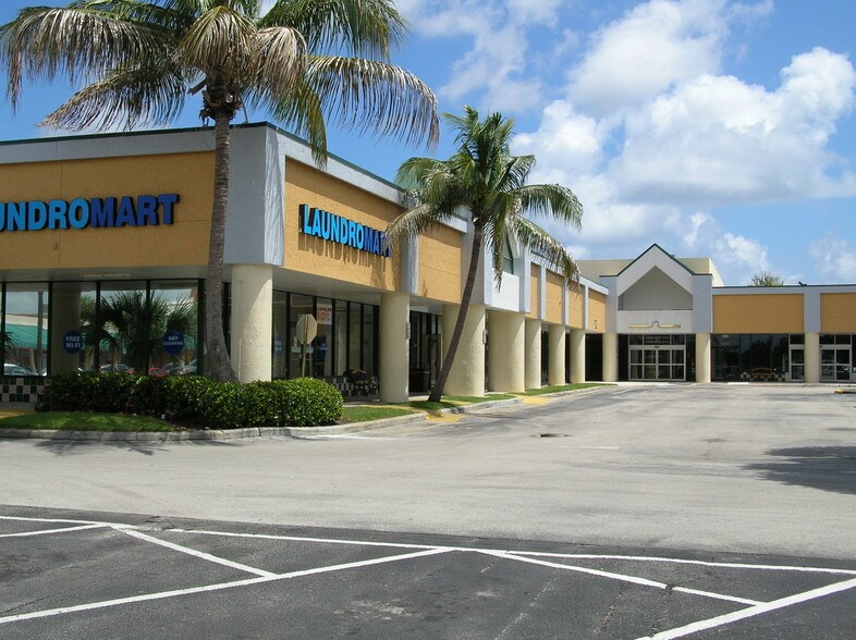 More Photos Of 6186-6288 S Congress Ave, Lantana Restaurant For Lease