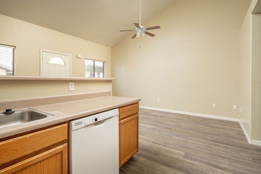 More Photos Of 6521 E University Dr, Mesa Apartments For Sale