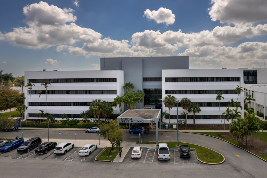 Primary Photo Of 1190 NW 95th St, Miami Medical For Lease