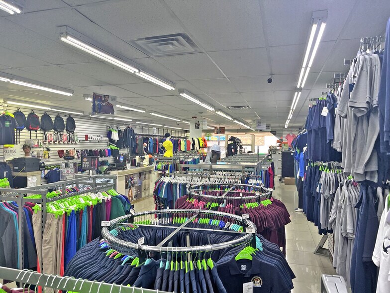 More Photos Of 4003 Bergenline Ave, Union City Storefront Retail Office For Sale