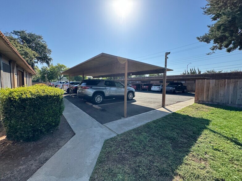 More Photos Of 701 Standiford Ave, Modesto Apartments For Sale