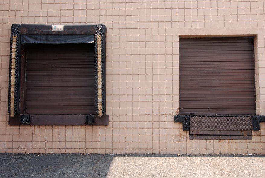 More Photos Of 35-51 Kulick Rd, Fairfield Warehouse For Lease