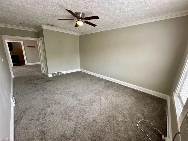 More Photos Of 17020 Madison Ave, Lakewood Flex For Sale