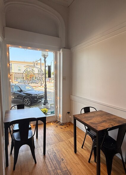 More Photos Of 146 Maine st, Brunswick Office For Lease