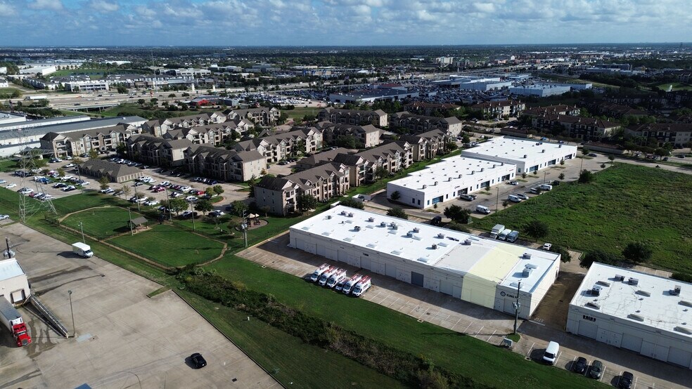 More Photos Of 21732 Provincial Blvd, Katy Service For Sale
