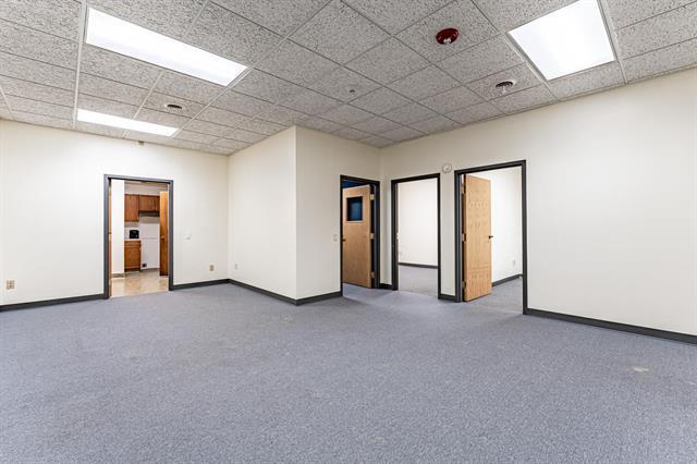 More Photos Of 34 SE Main St, Blackfoot Office For Sale