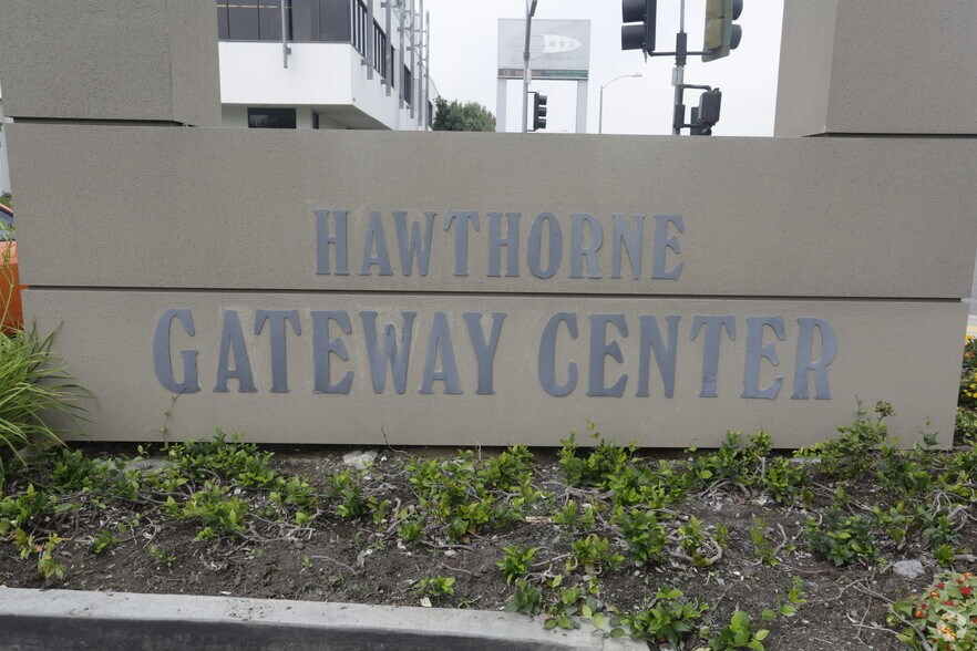 More Photos Of 14501 Hindry Ave, Hawthorne Unknown For Lease