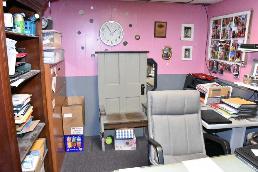 More Photos Of 11712 Hydetown Rd, Titusville Bowling Alley For Sale