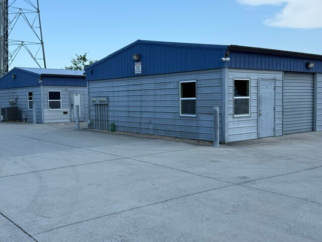 More Photos Of 14 Utility Dr, Palm Coast Industrial For Lease