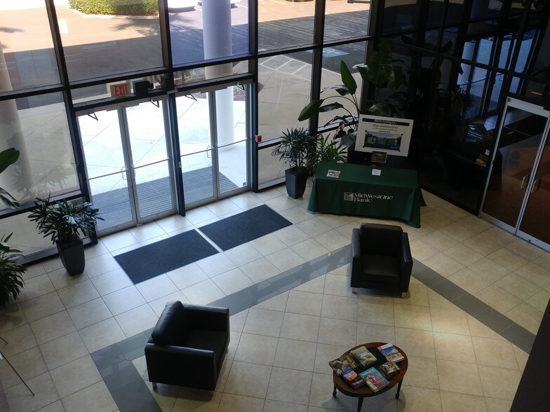 More Photos Of 1520 Royal Palm Square Blvd, Fort Myers Office For Lease