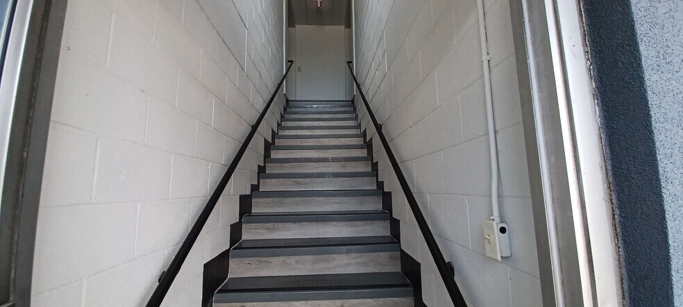 More Photos Of 2623 Lebanon Pike, Nashville Medical For Lease