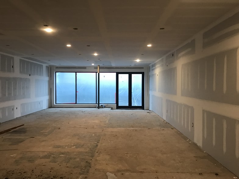 More Photos Of 200 Closter Dock Rd, Closter Storefront Retail Office For Lease