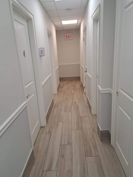 More Photos Of 3930 Richmond Ave, Staten Island Medical For Lease