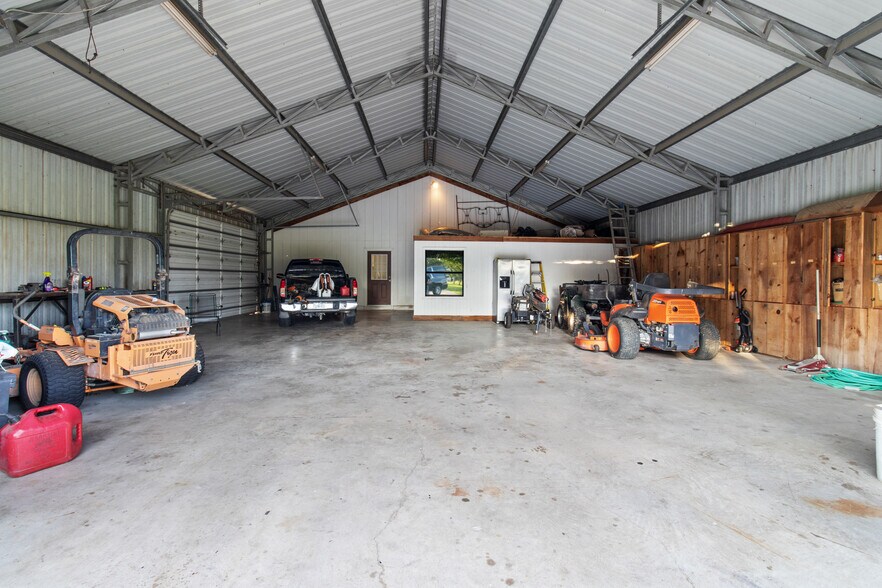 More Photos Of 1007 FM 390 E, Brenham Land For Sale