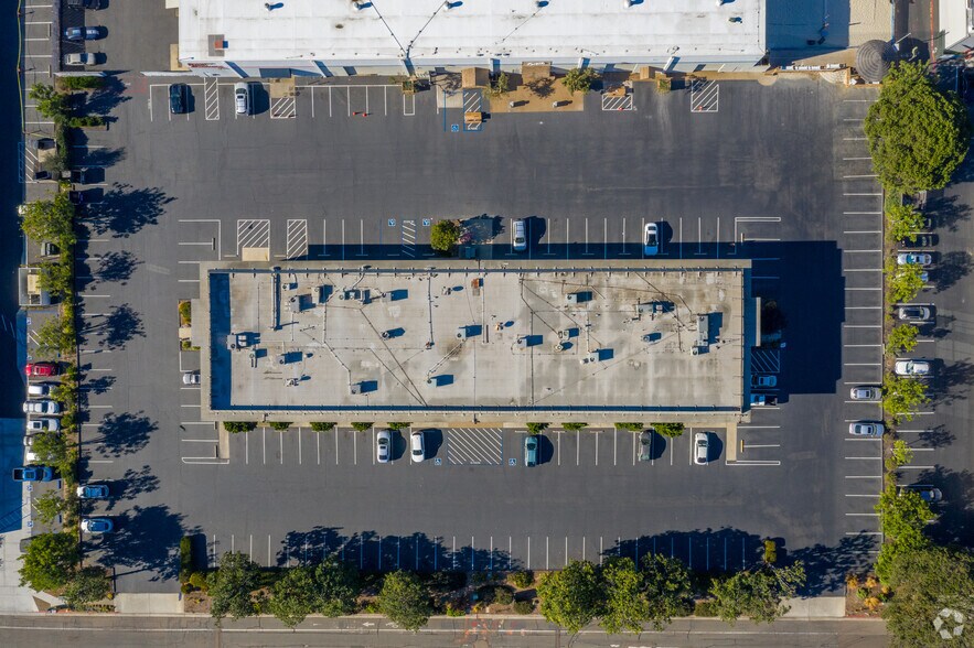 More Photos Of 11526 Sorrento Valley Rd, San Diego Research And Development For Lease