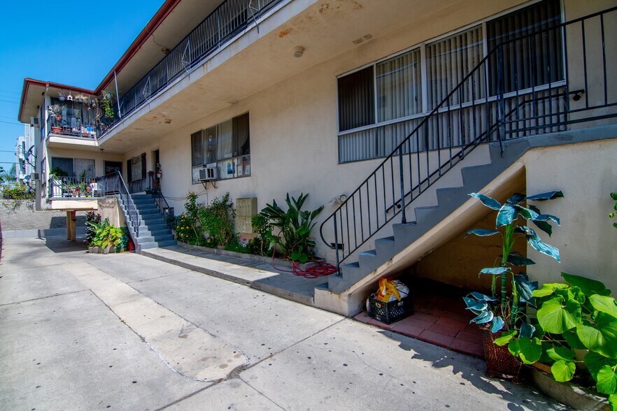 More Photos Of 333 S Serrano Ave, Los Angeles Apartments For Sale